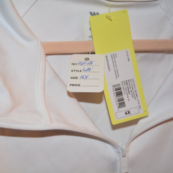 All in Motion Women’s White Quarter-Zip Pullover Top NWT Thumbhole Sleeves - Picture 9 of 9